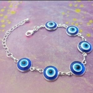 NEW Evil eye bracelet